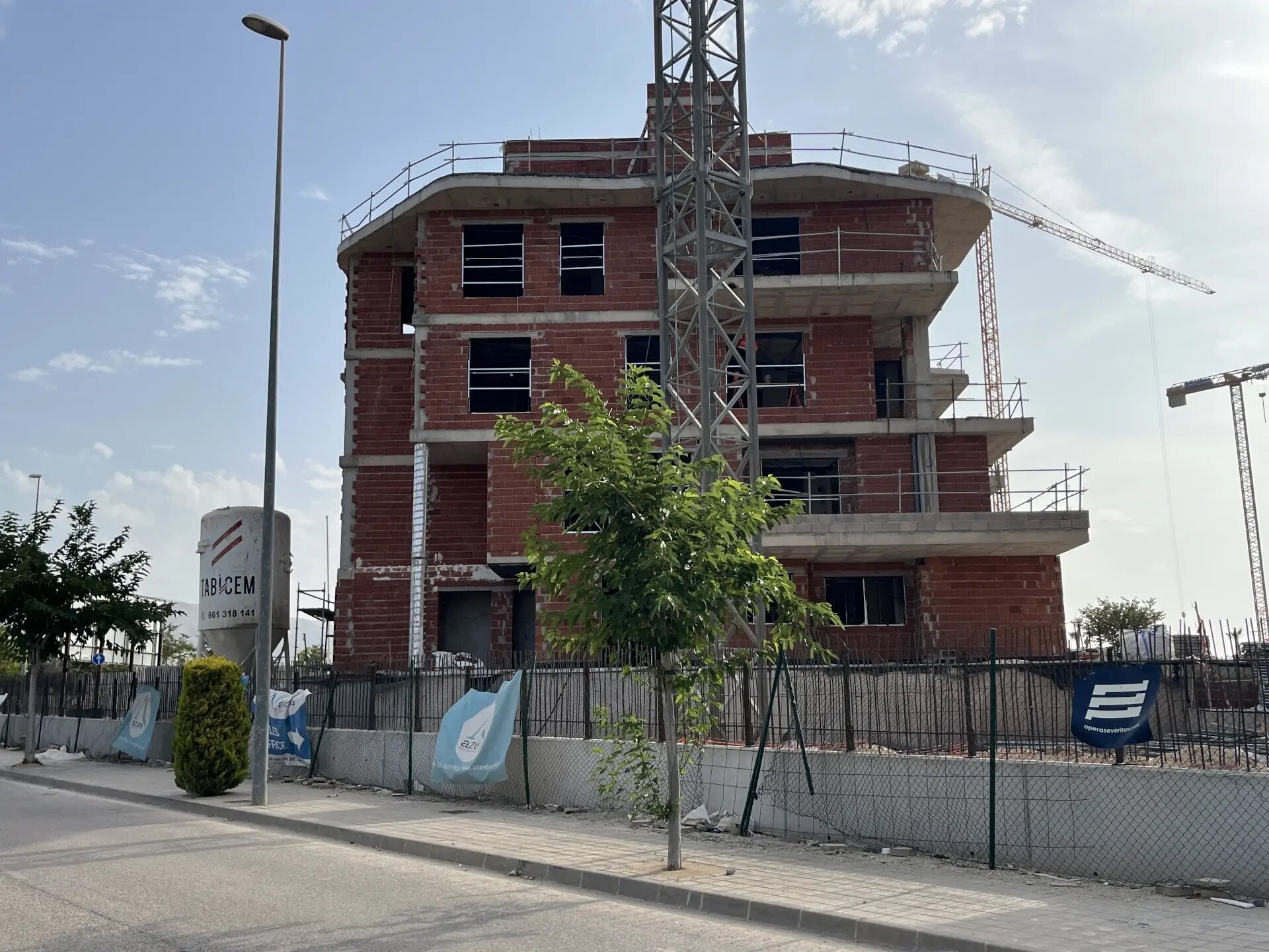 2-Bedroom Apartment in La Vila Joiosa - Image 24