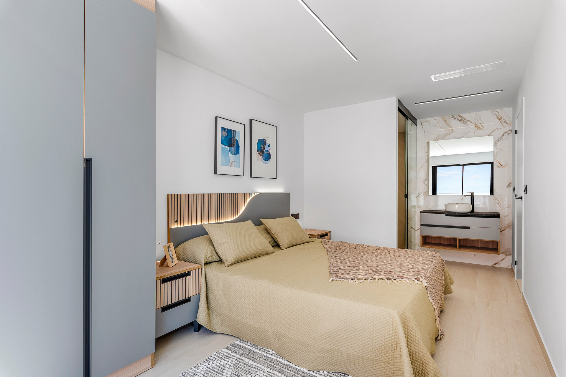 2-Bedroom Penthouse Apartment in Guardamar del Segura - Image 7