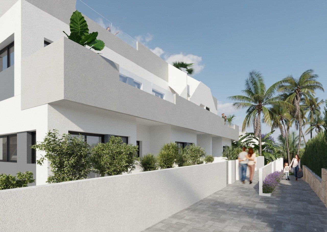 Bungalow z 3 Sypialniami w, Torrevieja - Image 2