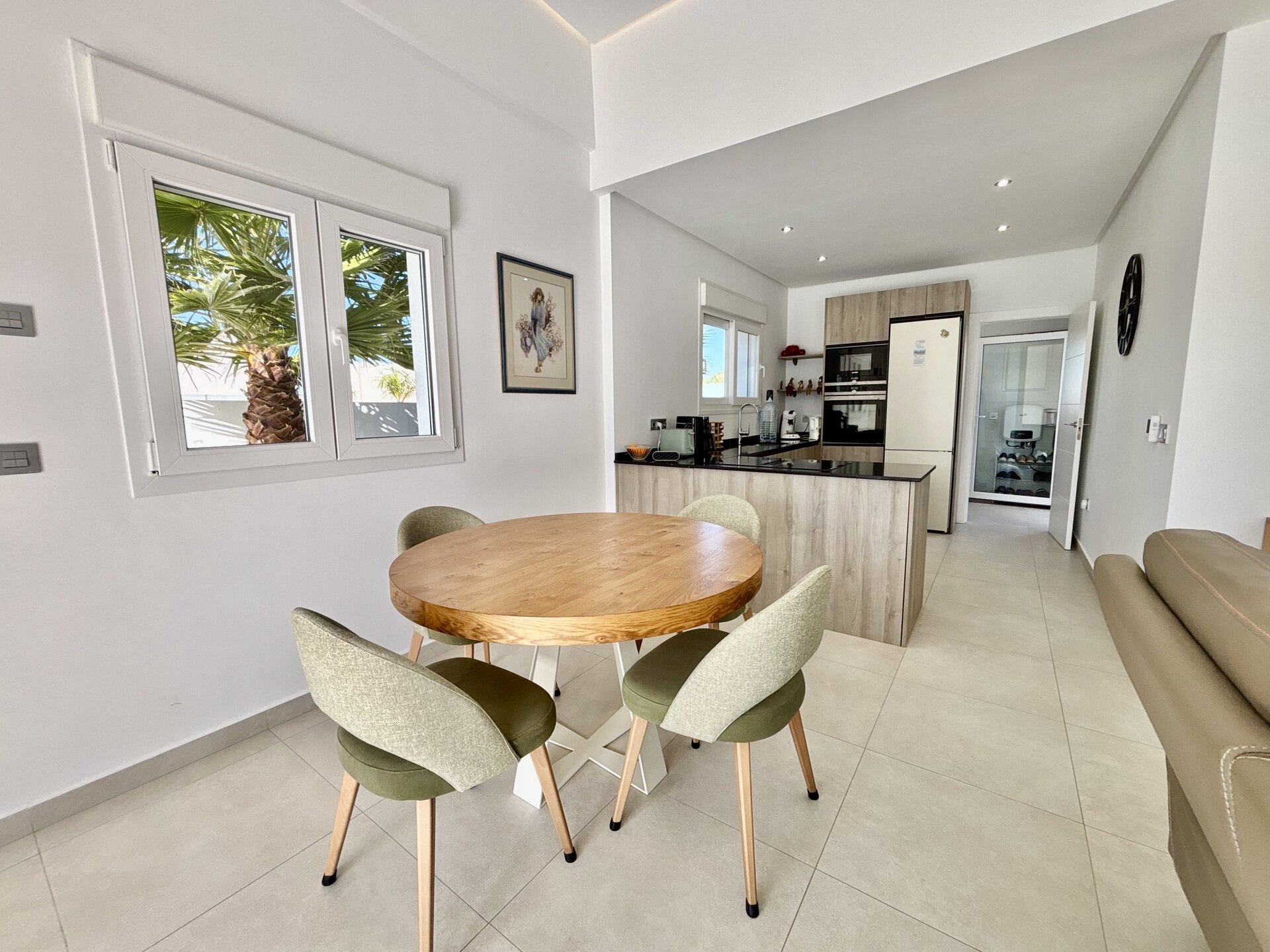 3-Bedroom Detached House in Benijófar - Image 12