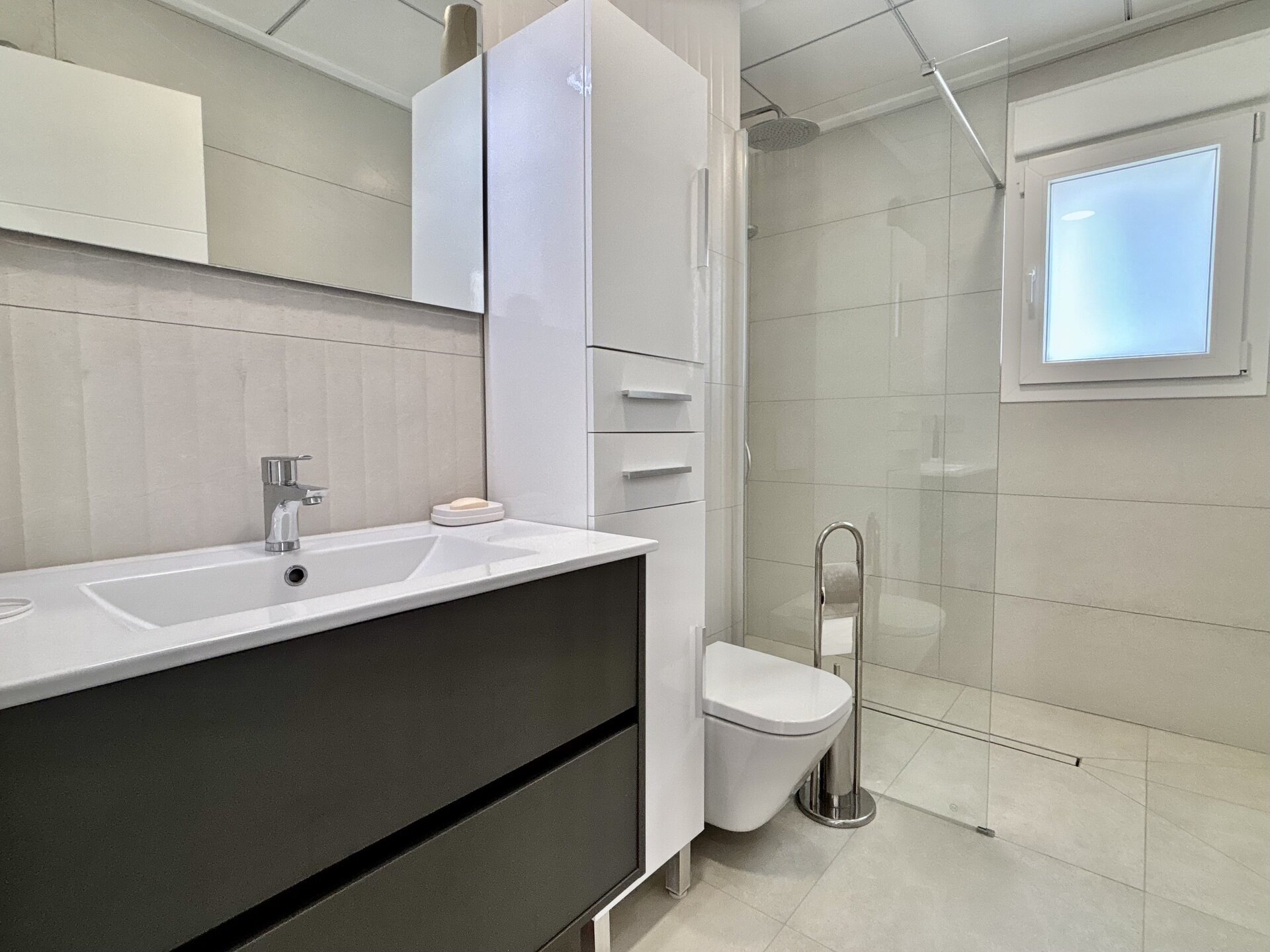 3-Bedroom Detached House in Benijófar - Image 21