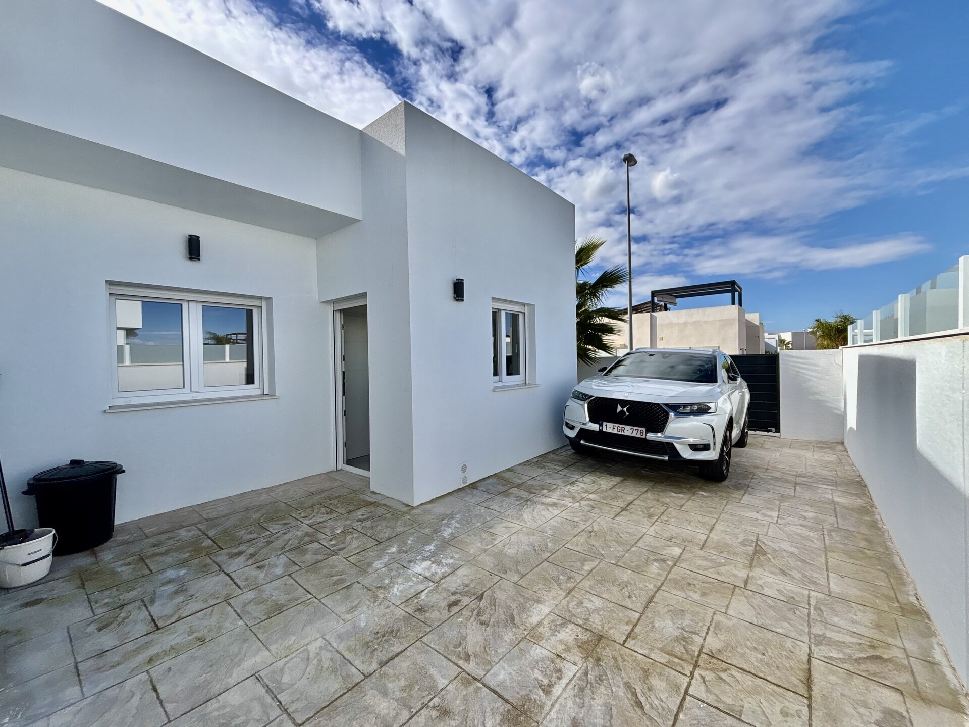 3-Bedroom Detached House in Benijófar - Image 6