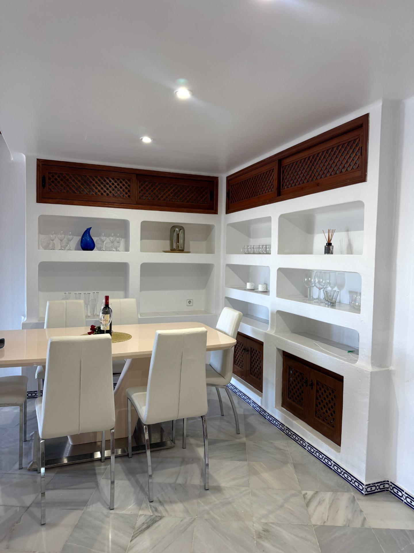 3-Bedroom Penthouse in Los Frutales, Torrevieja - Image 14