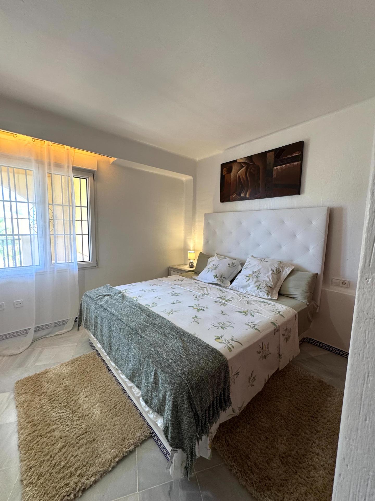 3-Bedroom Penthouse in Los Frutales, Torrevieja - Image 21