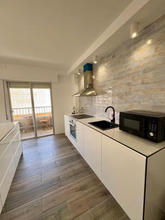 3-Bedroom Apartment in Centro, Torrevieja - Image 6
