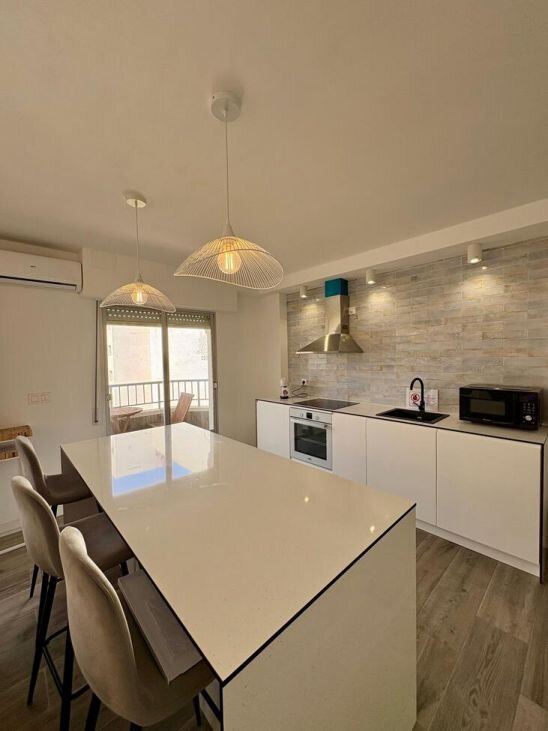 3-Bedroom Apartment in Centro, Torrevieja - Image 7