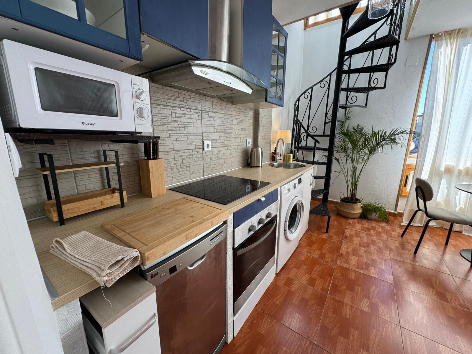 2-Bedroom Bungalow in Torrevieja - Image 8