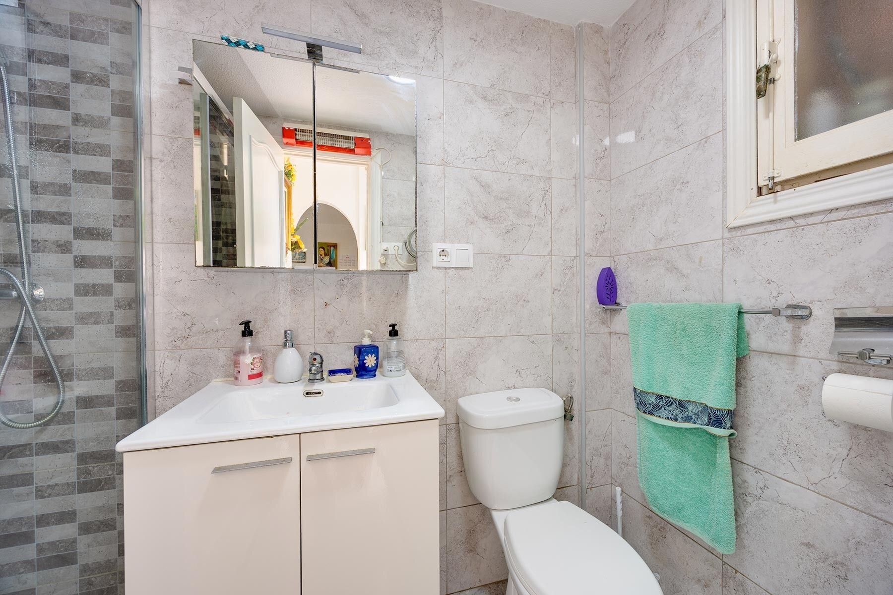 Apartamento de 1 Dormitorios en Nueva Torrevieja, Torrevieja - Image 13