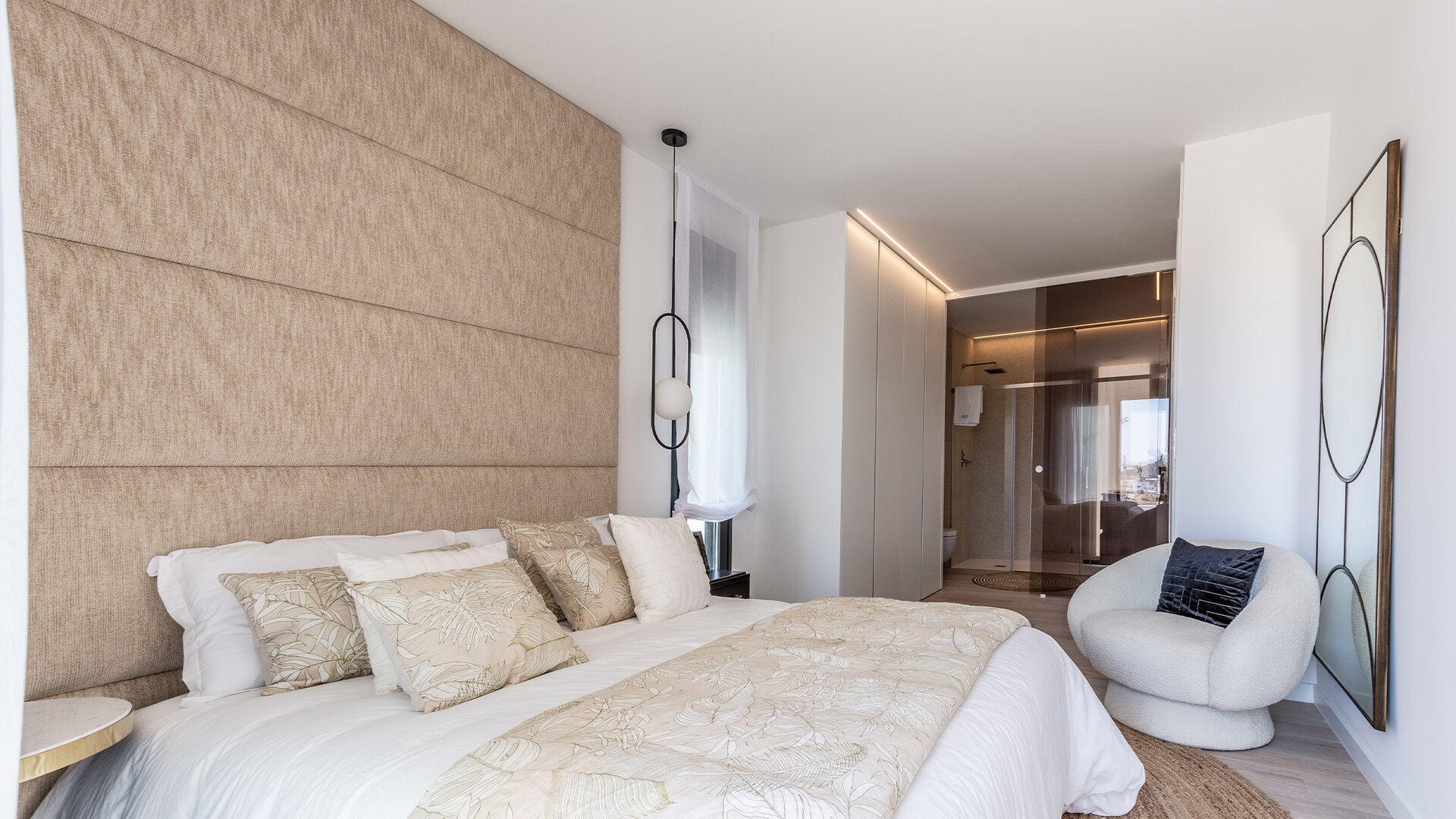 4-Bedroom Detached House in Finestrat - Image 10