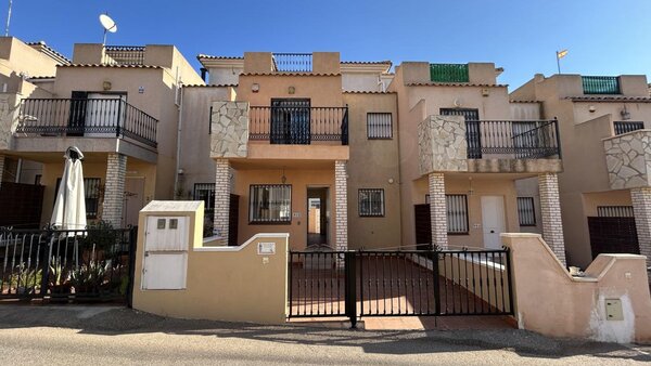 2 magamistuba - Maja - Urbanización Perla del Mar Orihuela