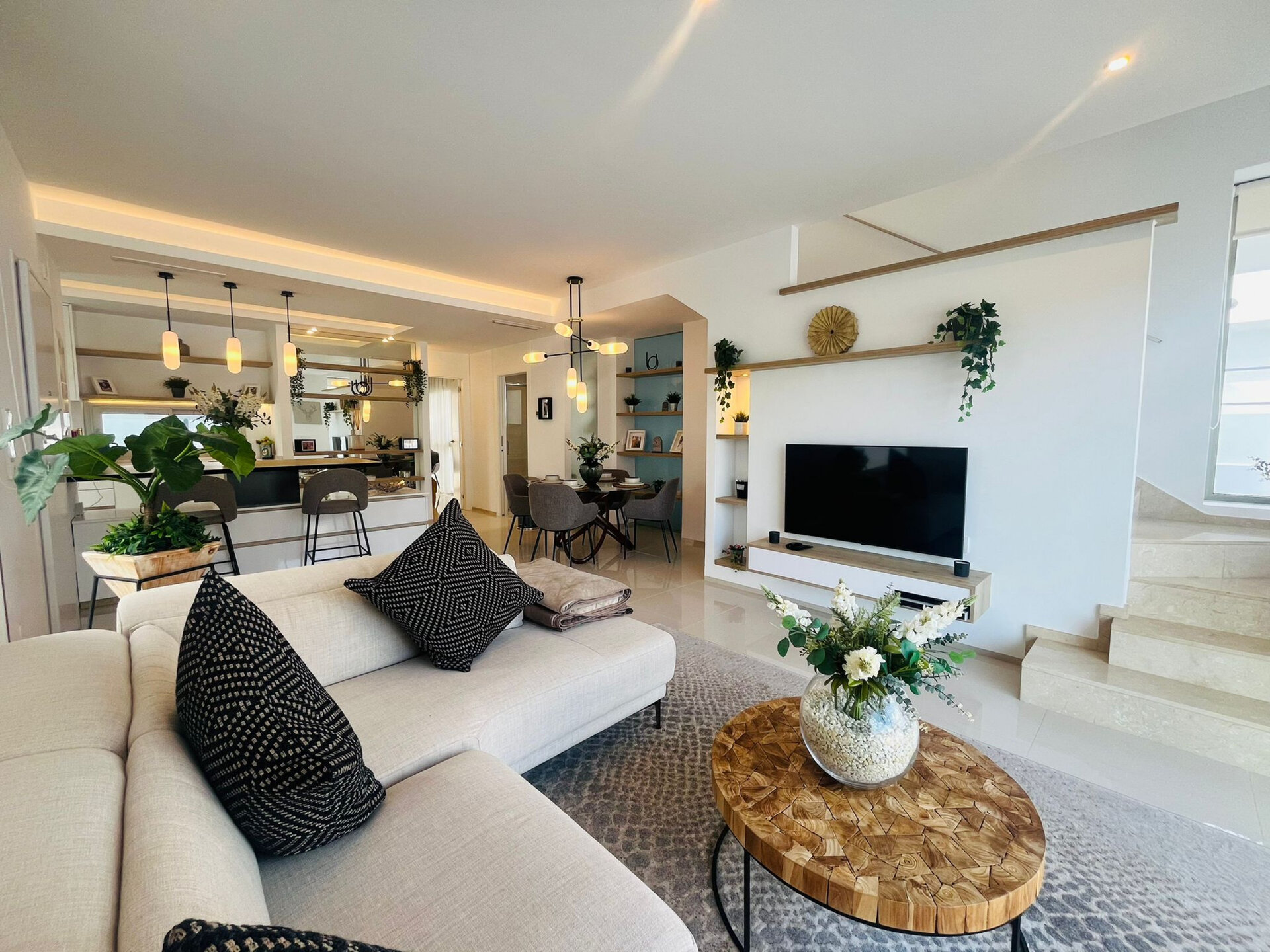 3-Bedroom Villa in Playa del Espejo, Los Alcázares - Image 5