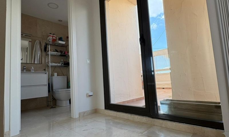 2-Bedroom Apartment in San Javier - Image 35