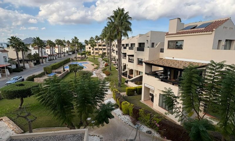 2-Bedroom Apartment in San Javier - Image 5