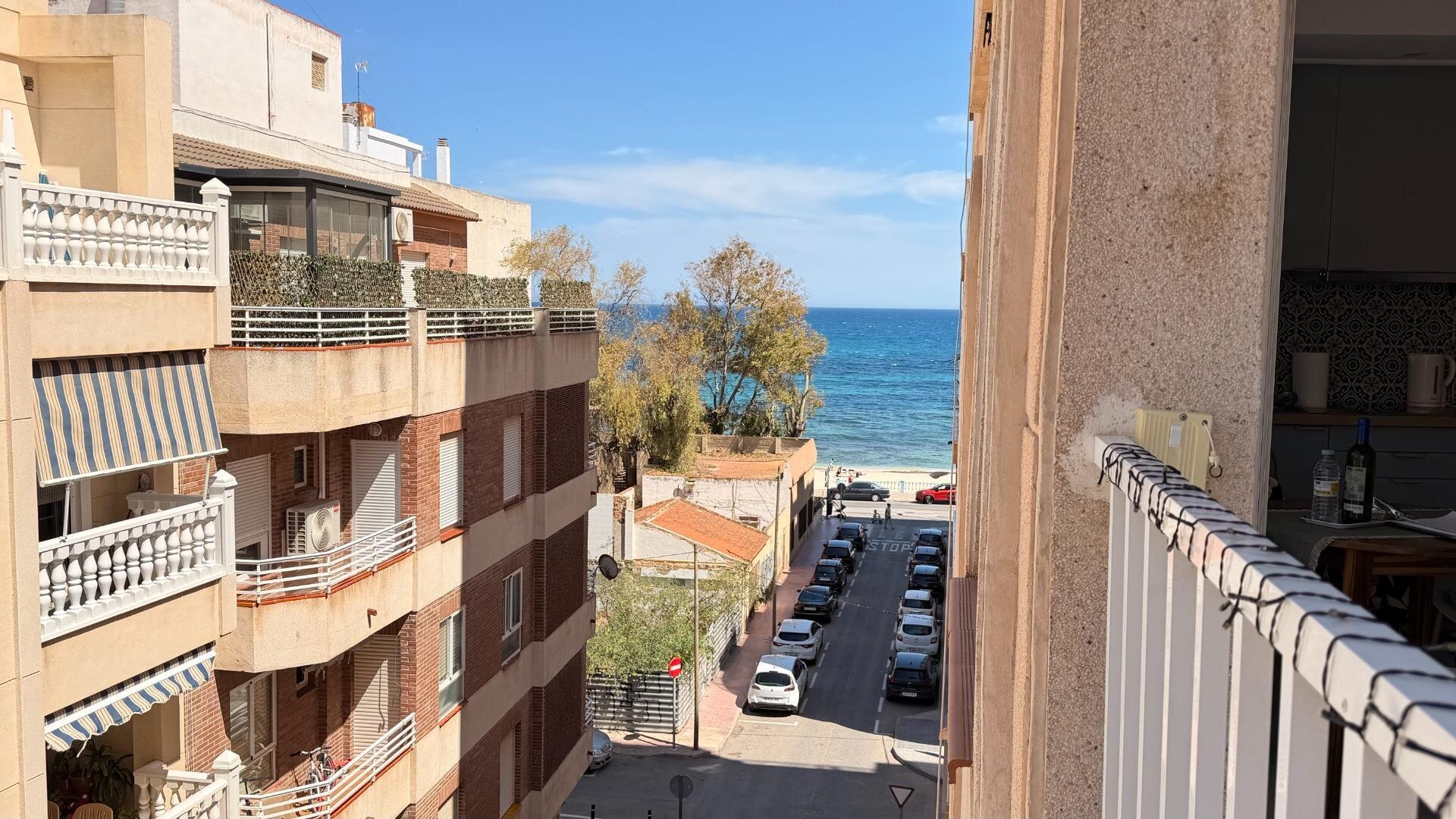 1-Bedroom Apartment in Habaneras, Torrevieja - Image 1
