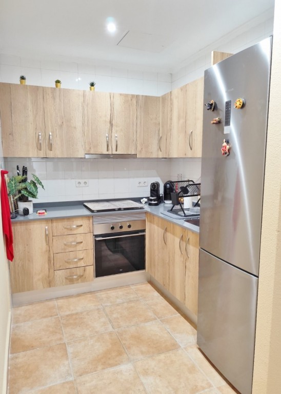 4-Bedroom Villa in Pueblo, San Miguel de Salinas - Image 35