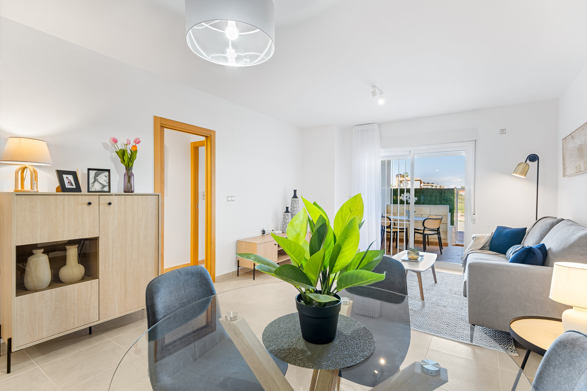 1-Bedroom Apartment in Orihuela Costa - Image 17