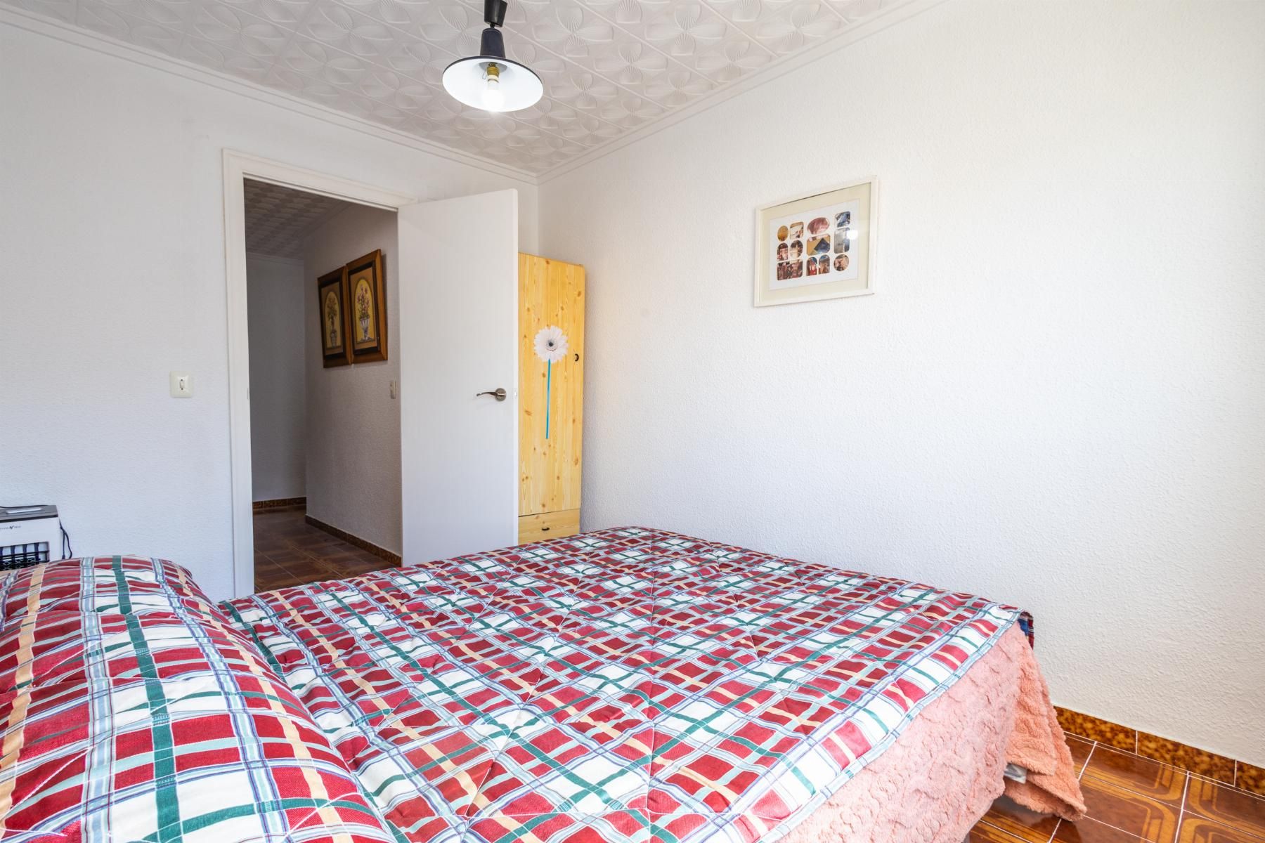 2-Bedroom Apartment in Acequion, Torrevieja - Image 10
