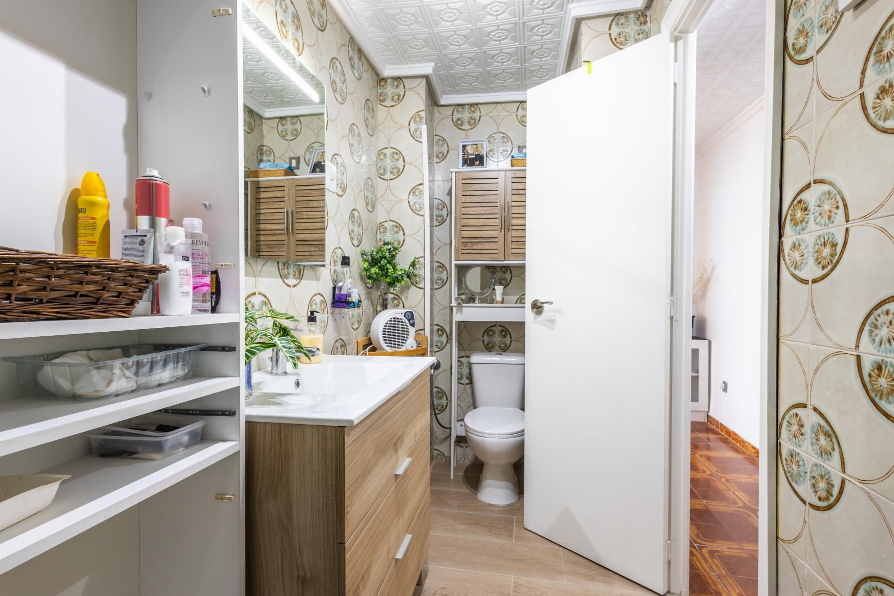 2-Bedroom Apartment in Acequion, Torrevieja - Image 19