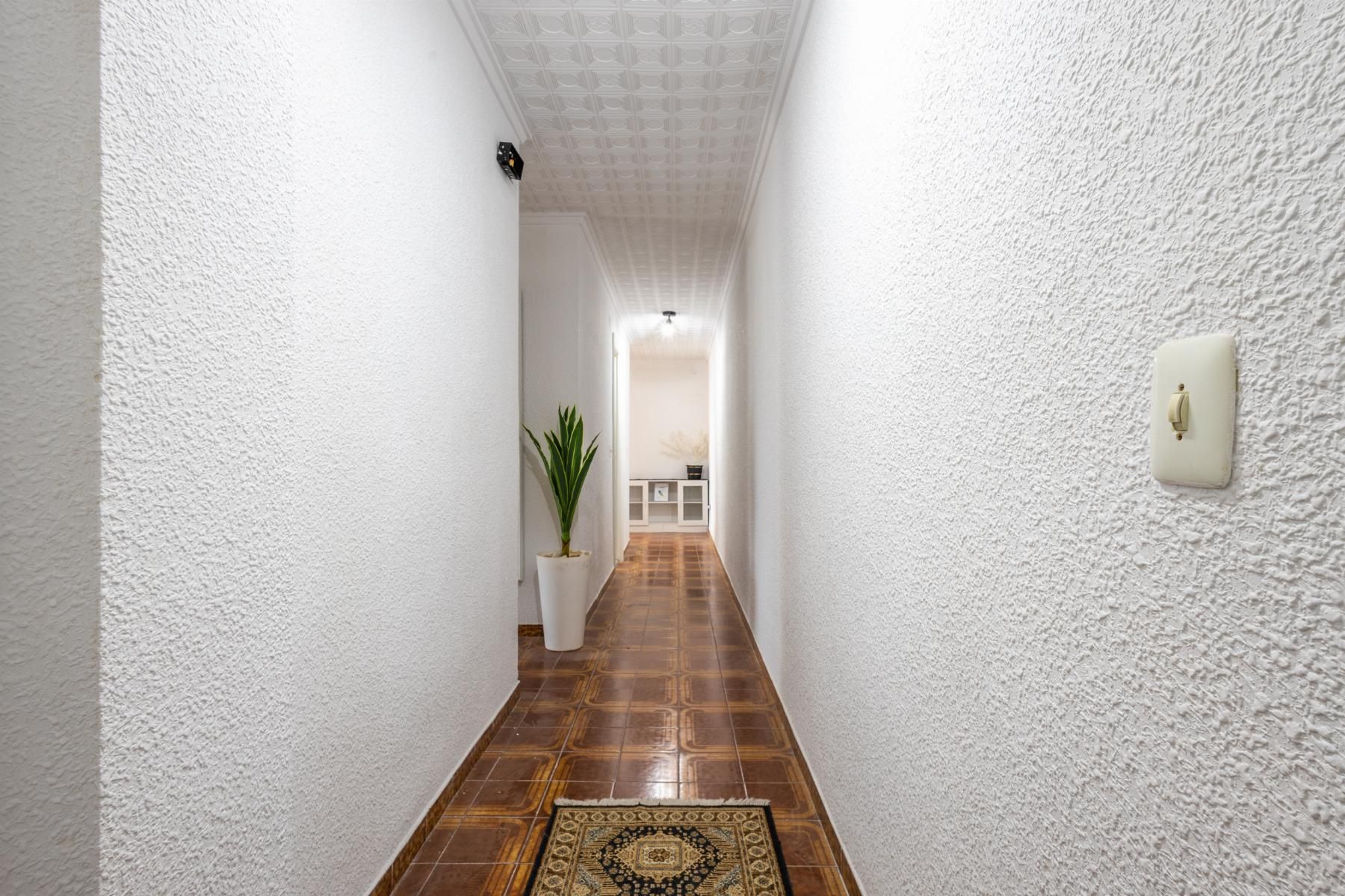 2-Bedroom Apartment in Acequion, Torrevieja - Image 6