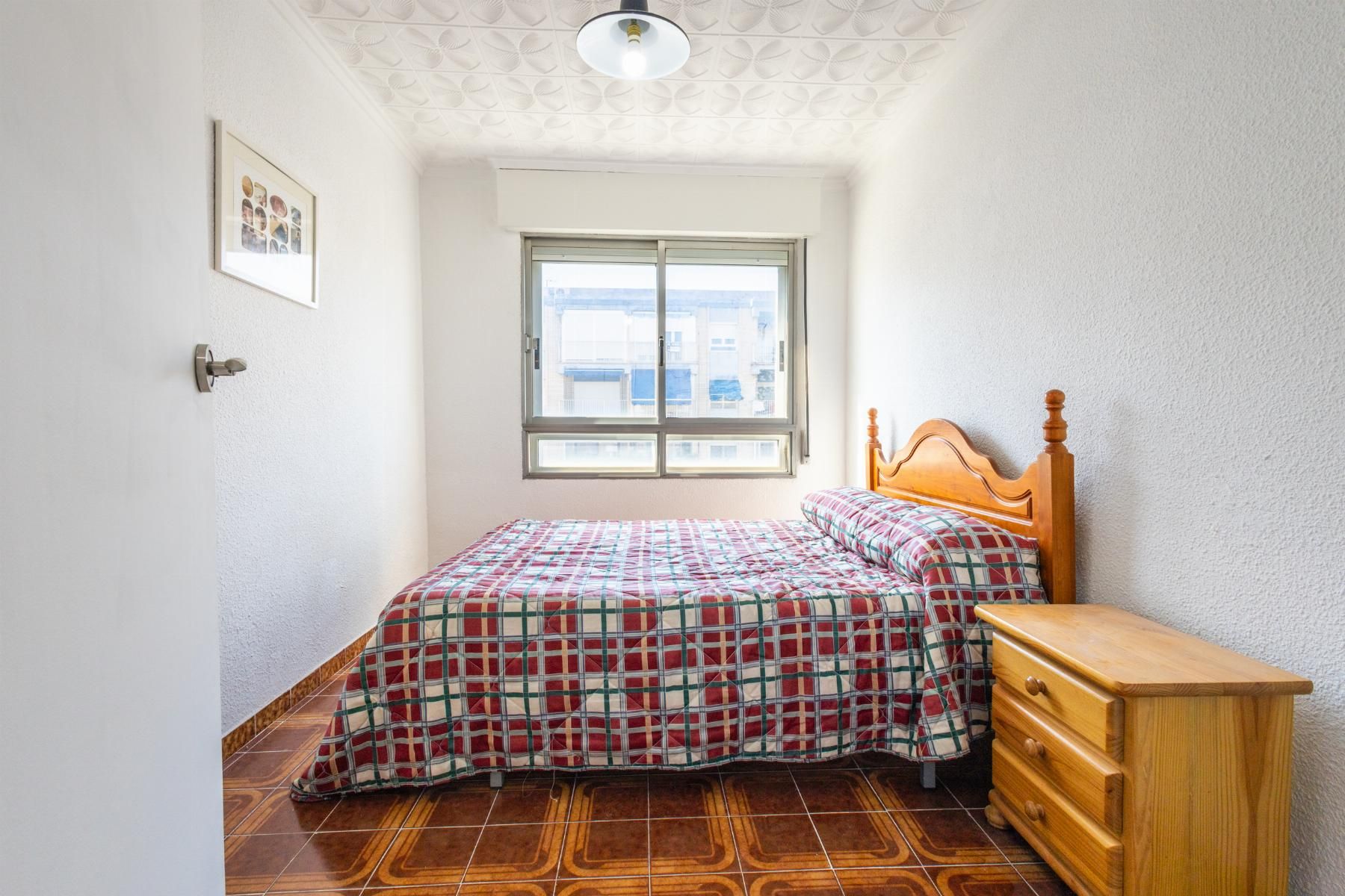 2-Bedroom Apartment in Acequion, Torrevieja - Image 9