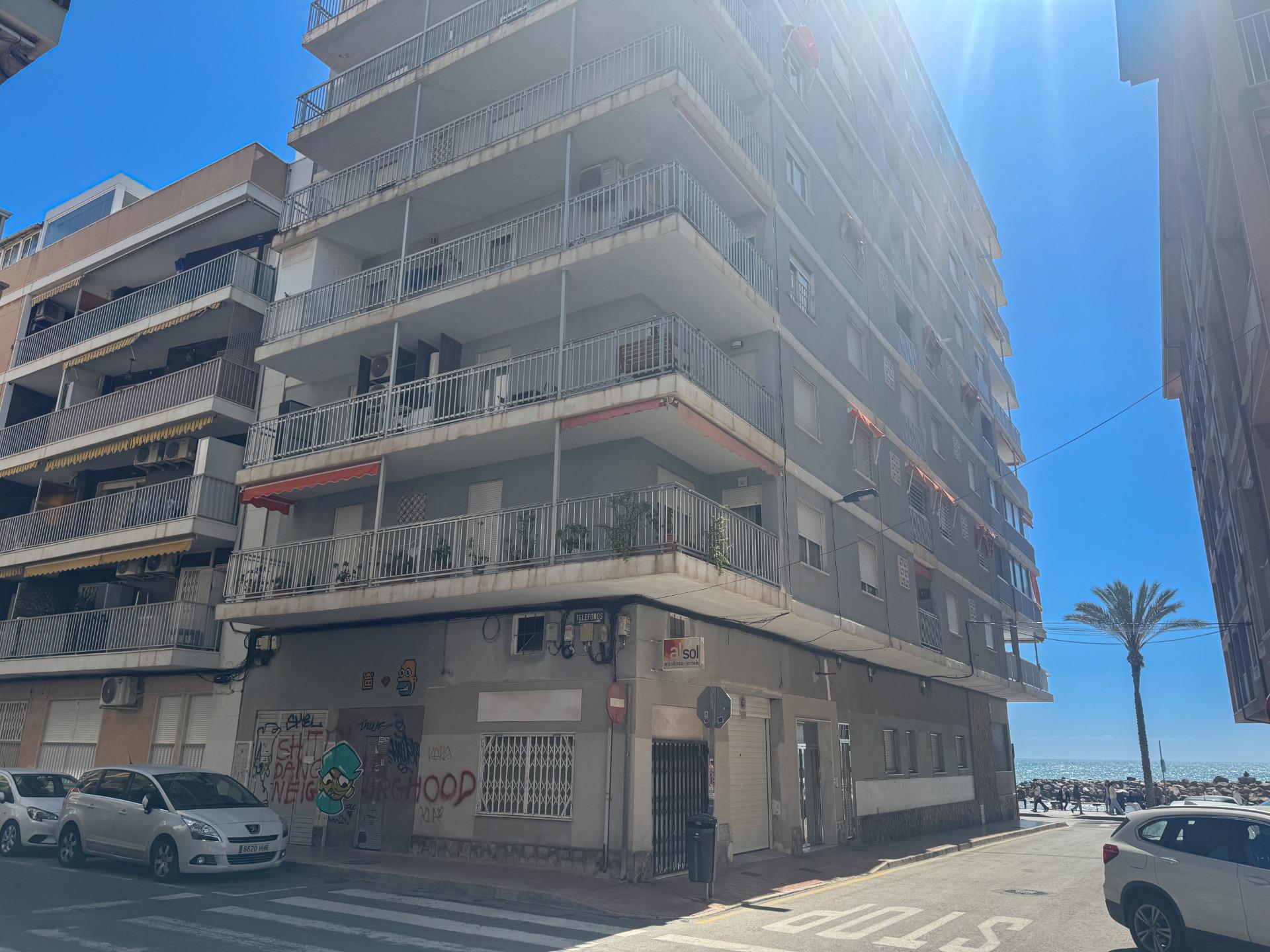 3-Bedroom Apartment in Playa del Cura, Torrevieja - Image 1