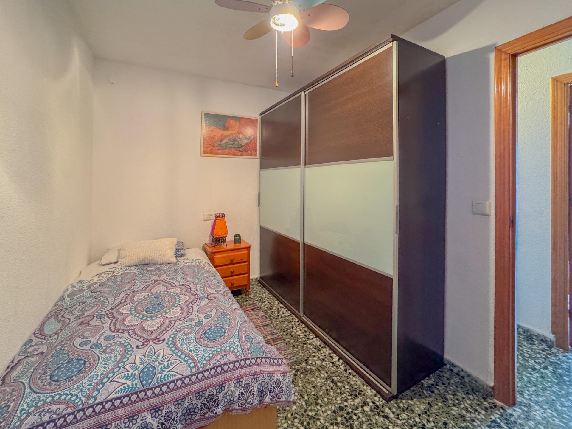 3-Bedroom Apartment in Playa del Cura, Torrevieja - Image 17