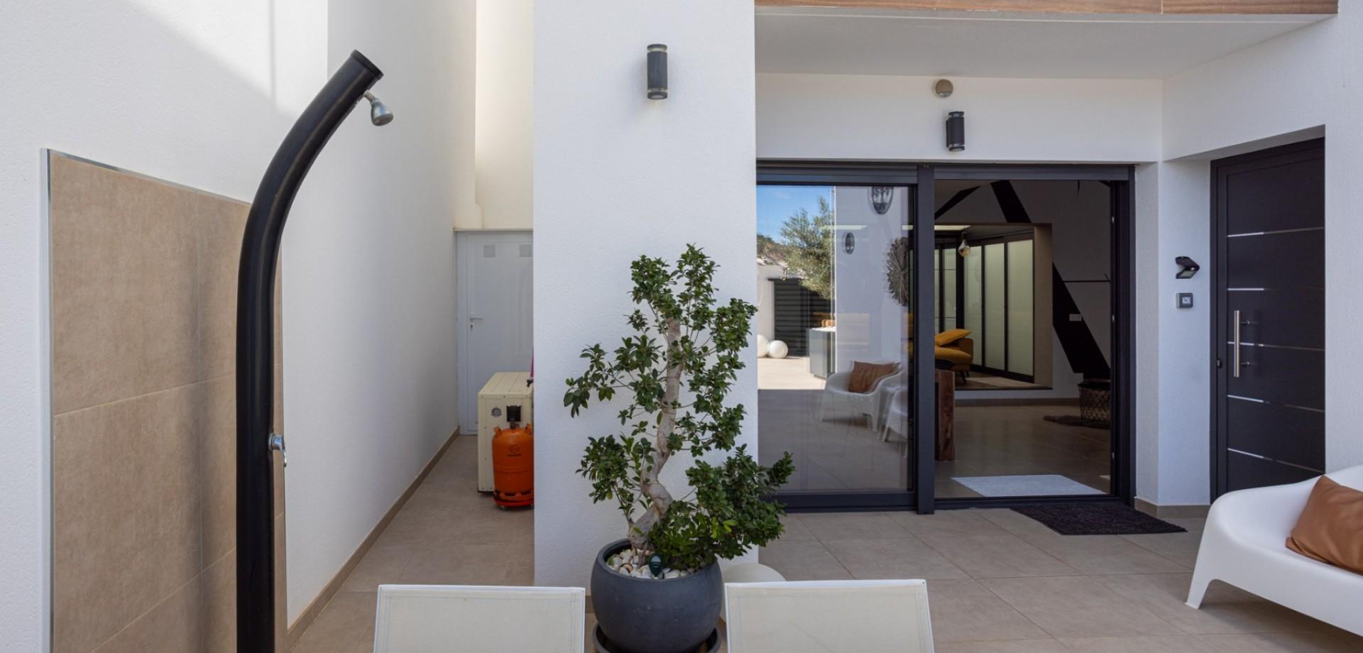 3-Bedroom House in Pueblo 4, Benijofar - Image 38