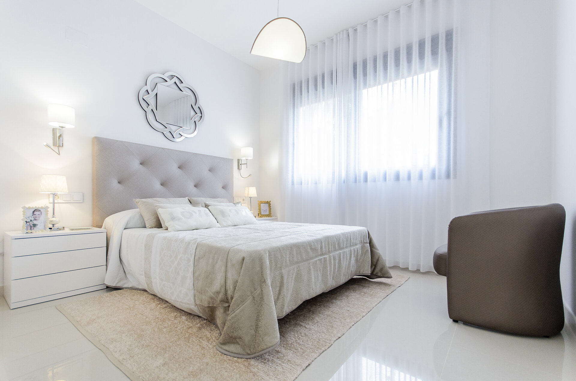 4-Bedroom Villa in San Miguel de Salinas - Image 8