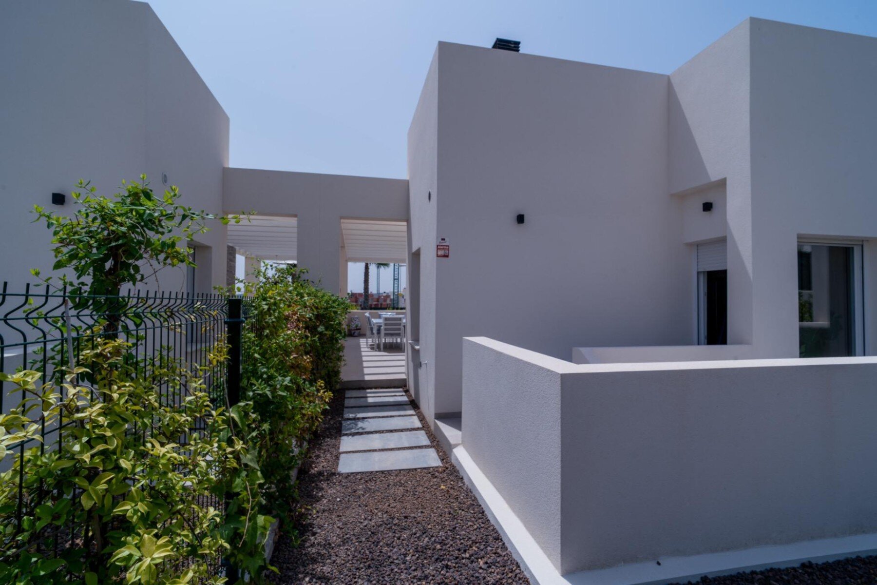 3-Bedroom Villa in Algorfa - Image 8