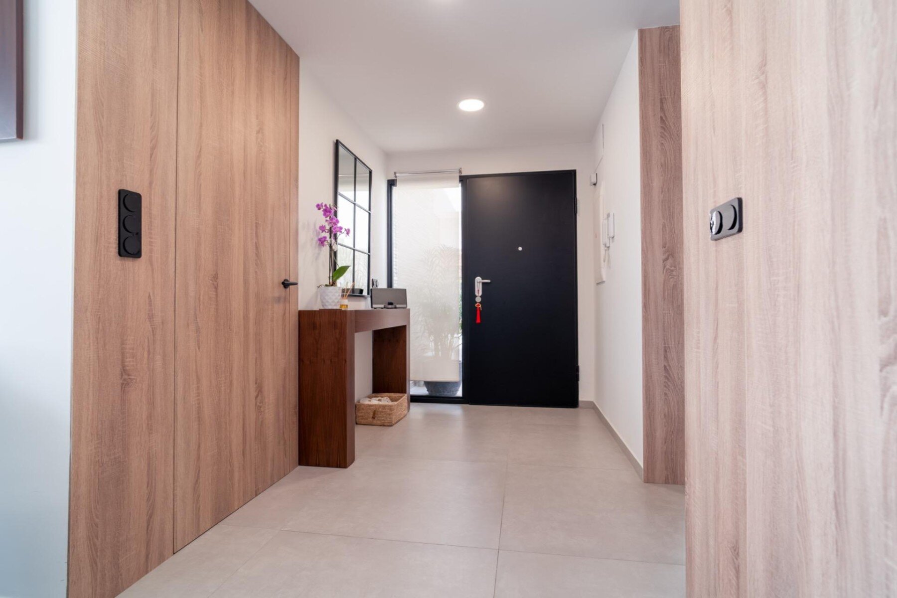 3-Bedroom Villa in Algorfa - Image 9