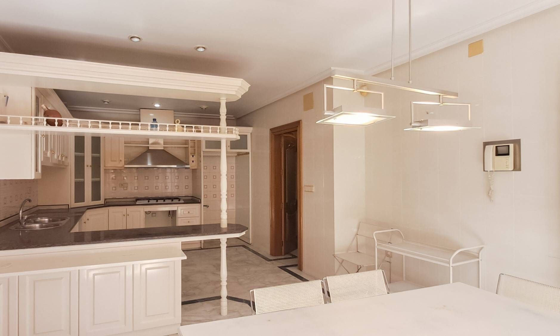 6-Bedroom Apartment in Lo Pagán, San Pedro del Pinatar - Image 10