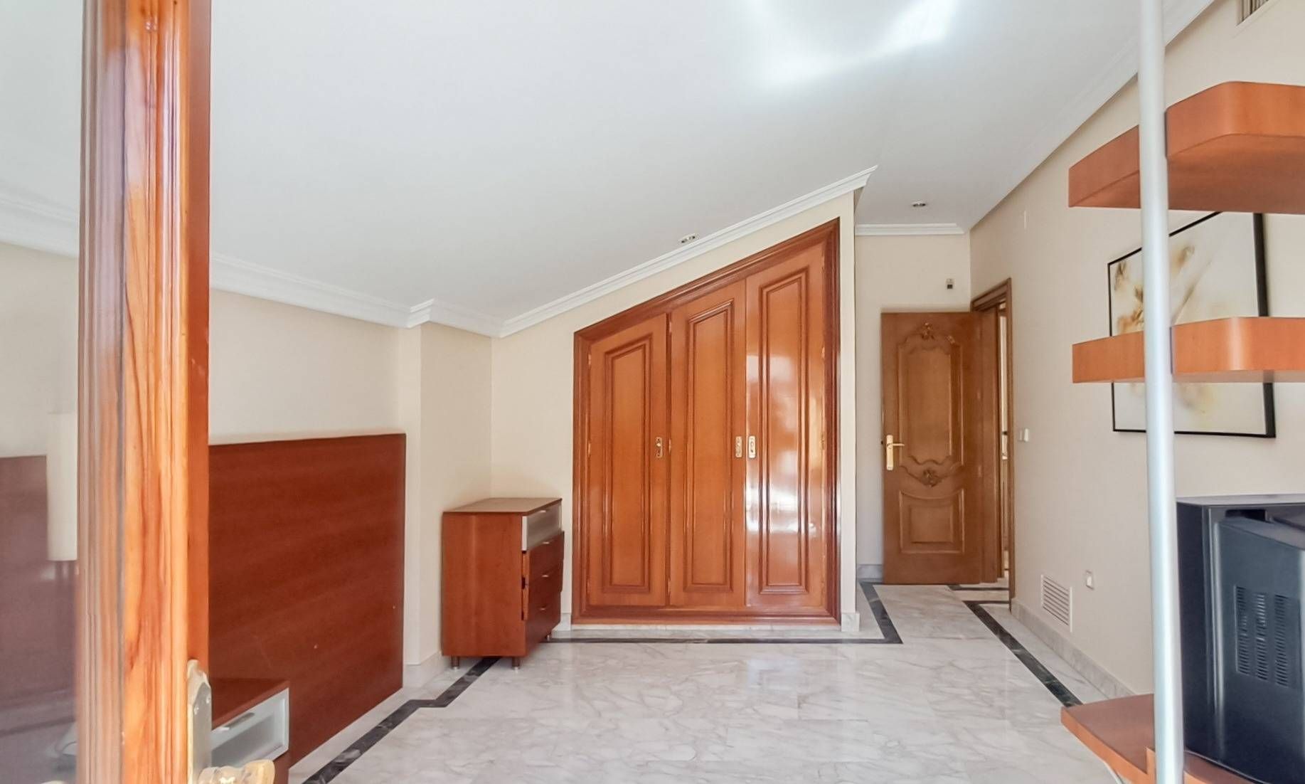 6-Bedroom Apartment in Lo Pagán, San Pedro del Pinatar - Image 32