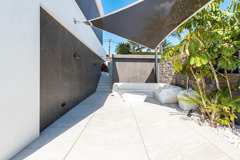 4-Bedroom Villa in Calpe - Image 2