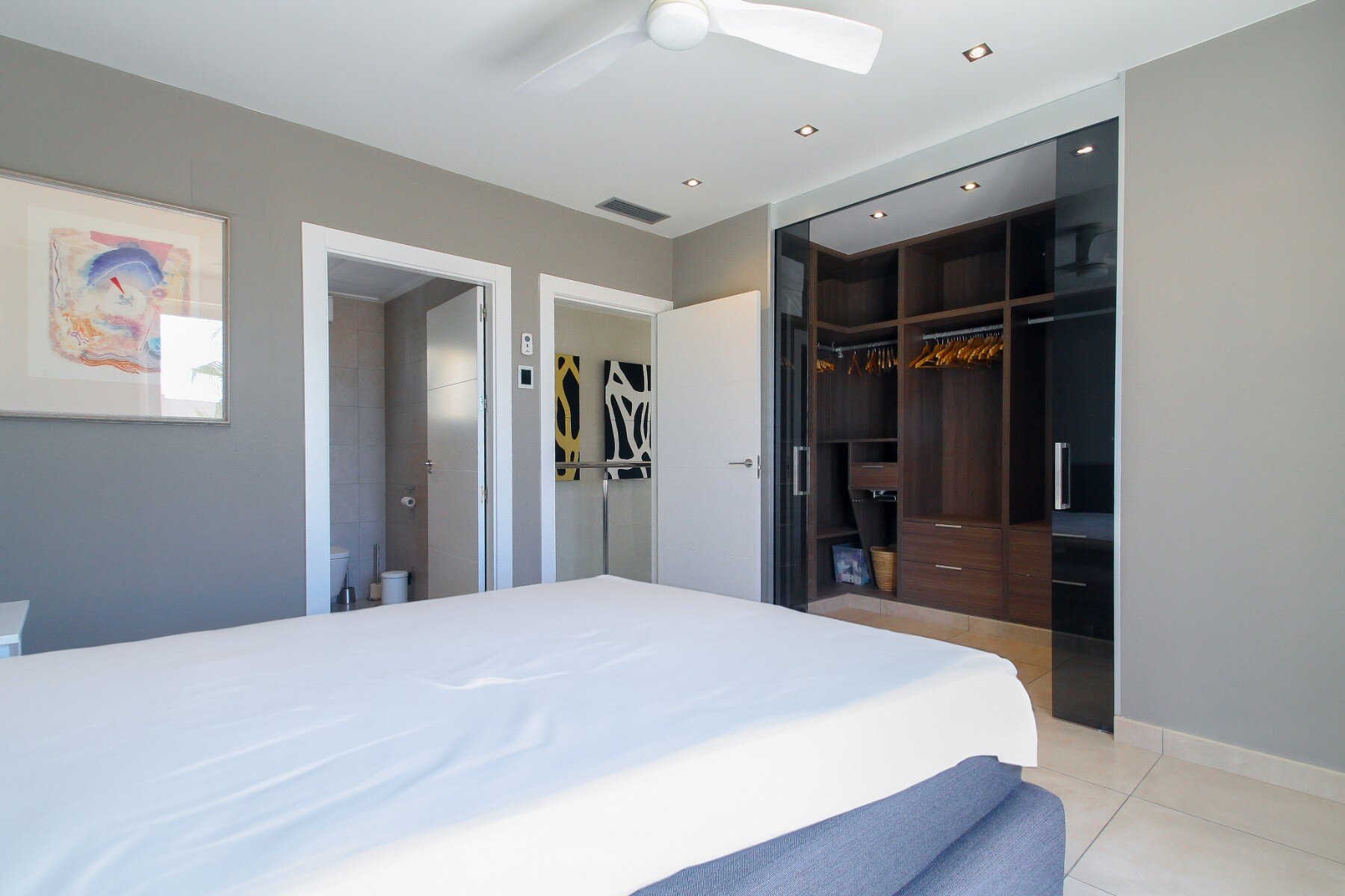 4-Bedroom Villa in Torreblanca, Torrevieja - Image 37