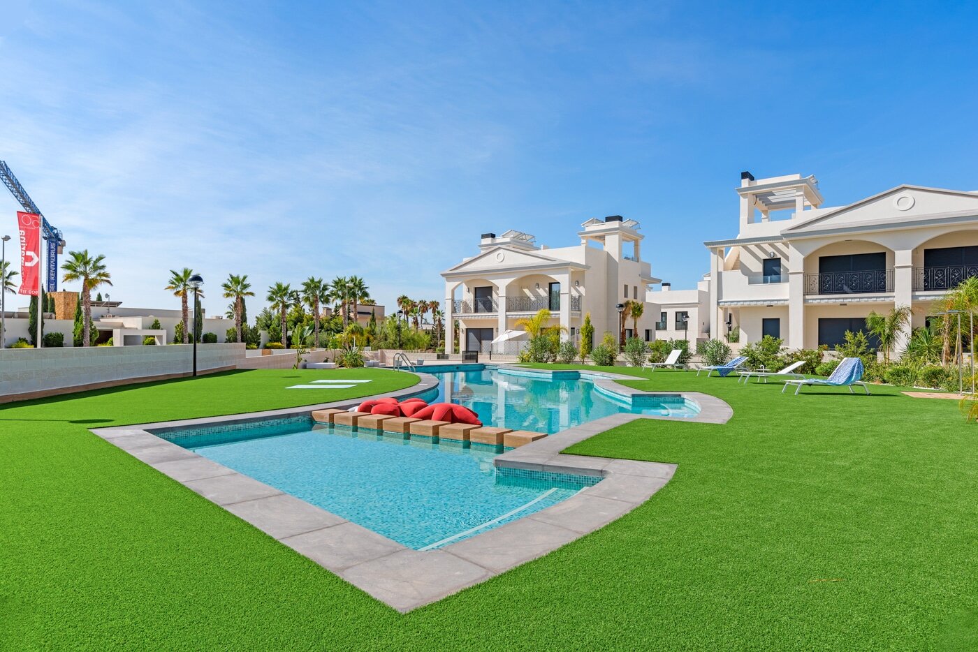 3-Bedroom Apartment in Rojales - Image 2