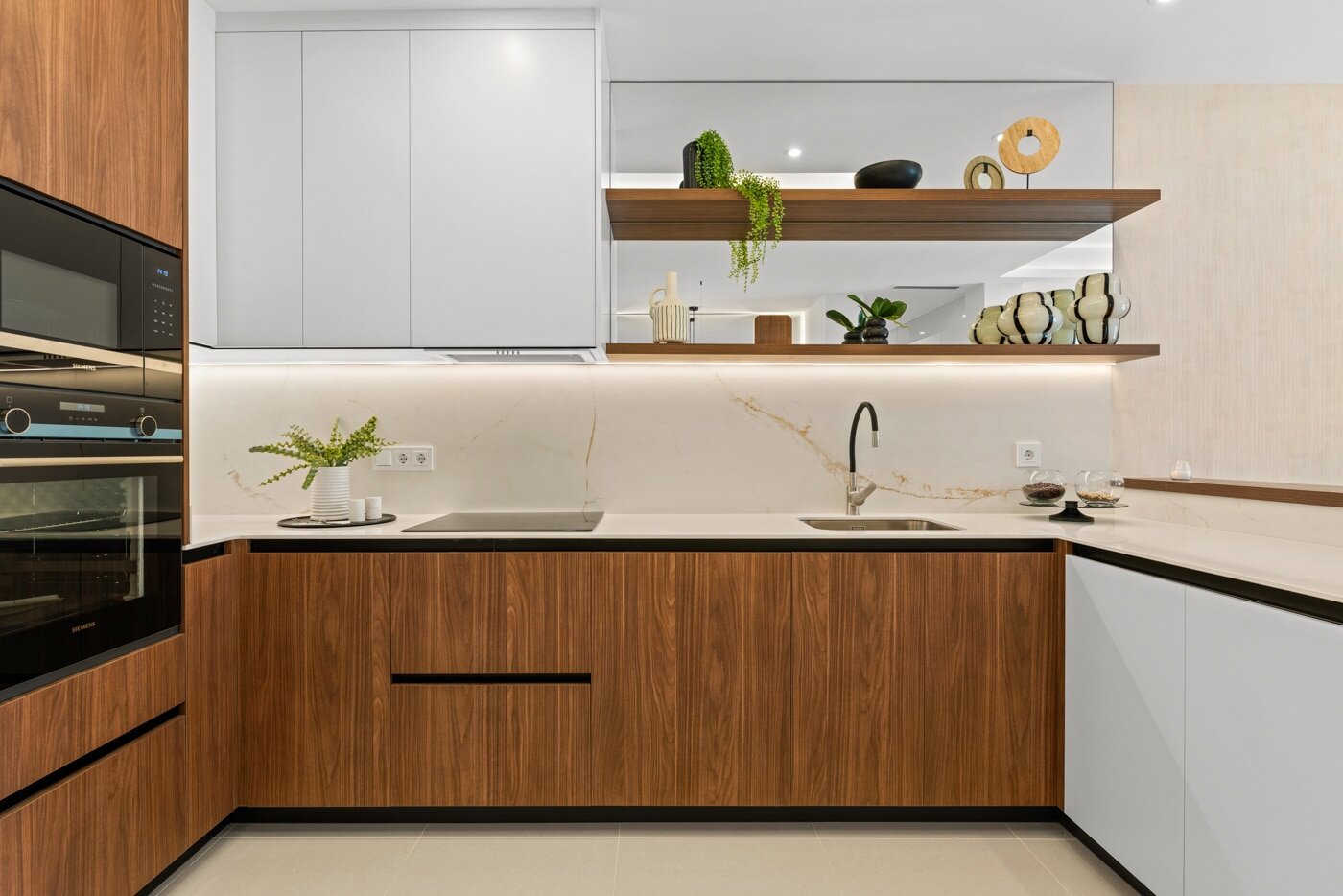 3-Bedroom Apartment in Rojales - Image 20