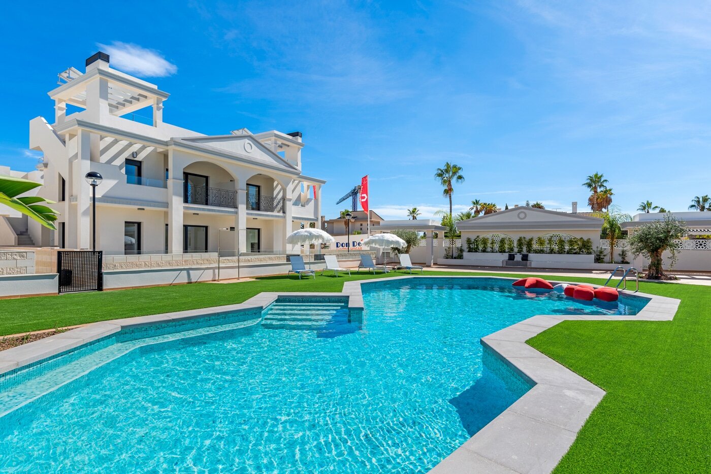 3-Bedroom Apartment in Rojales - Image 5