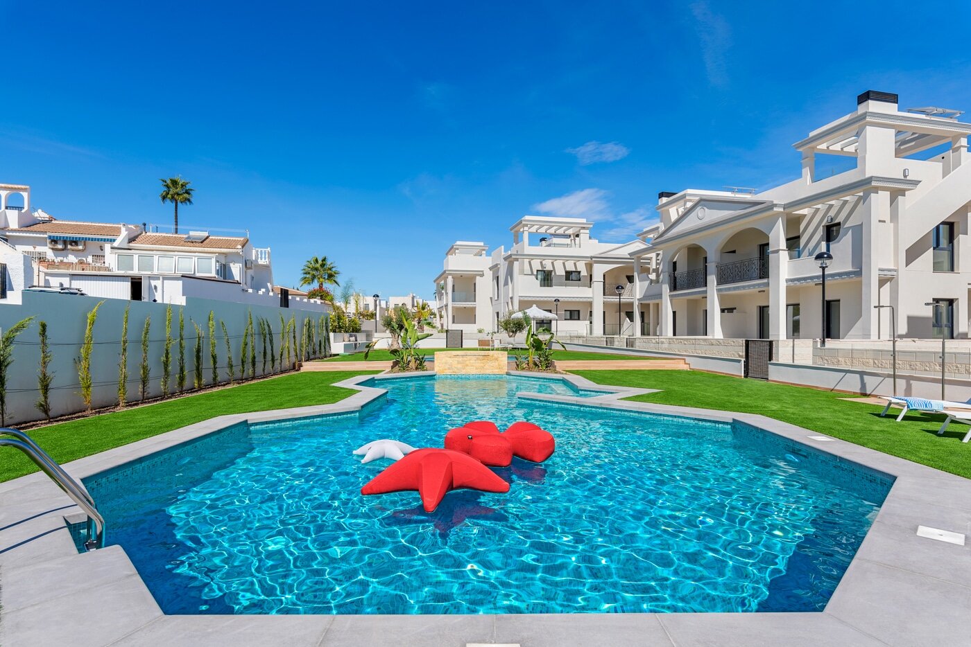 3-Bedroom Apartment in Rojales - Image 6