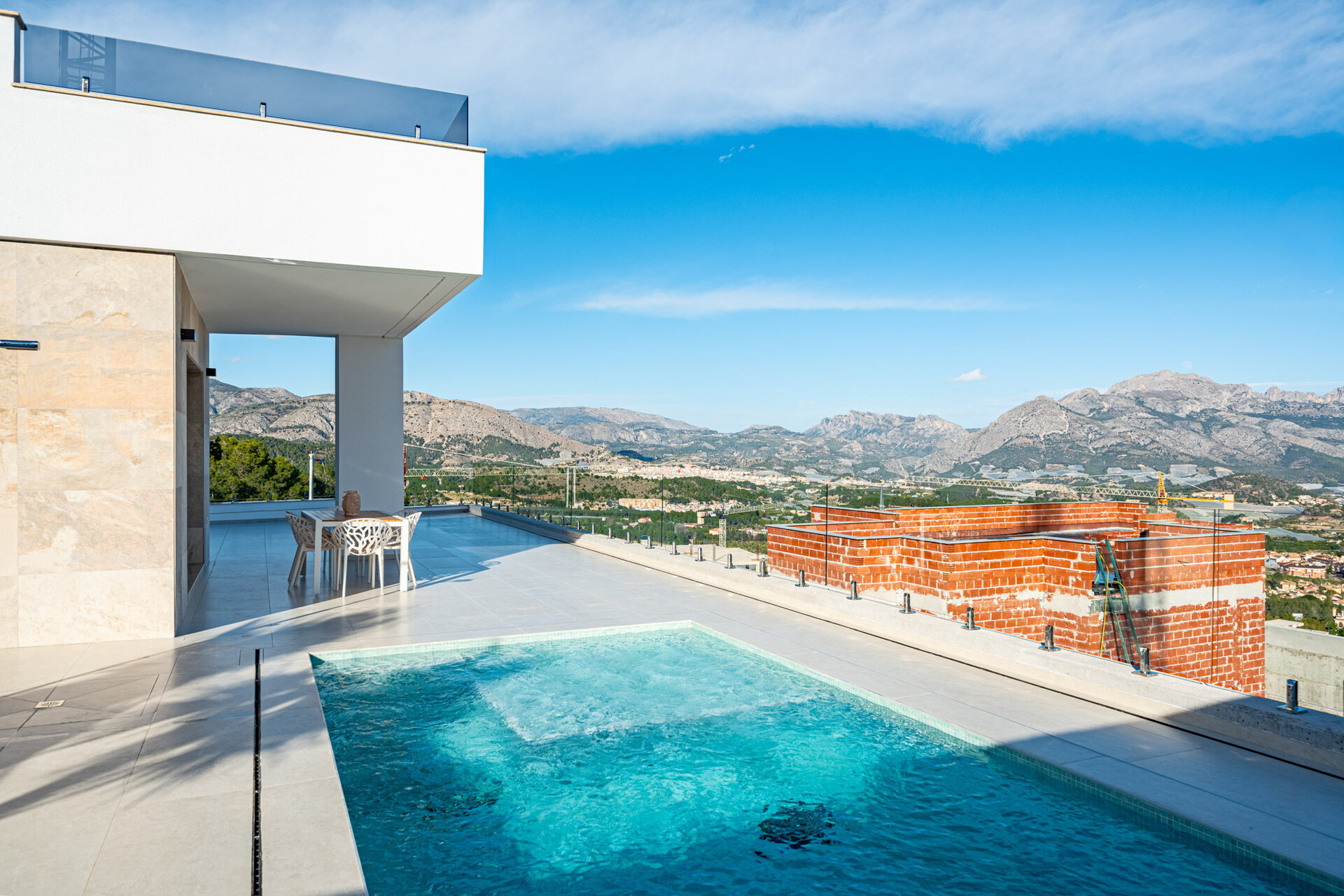 3-Bedroom Detached House in Polop - Image 12