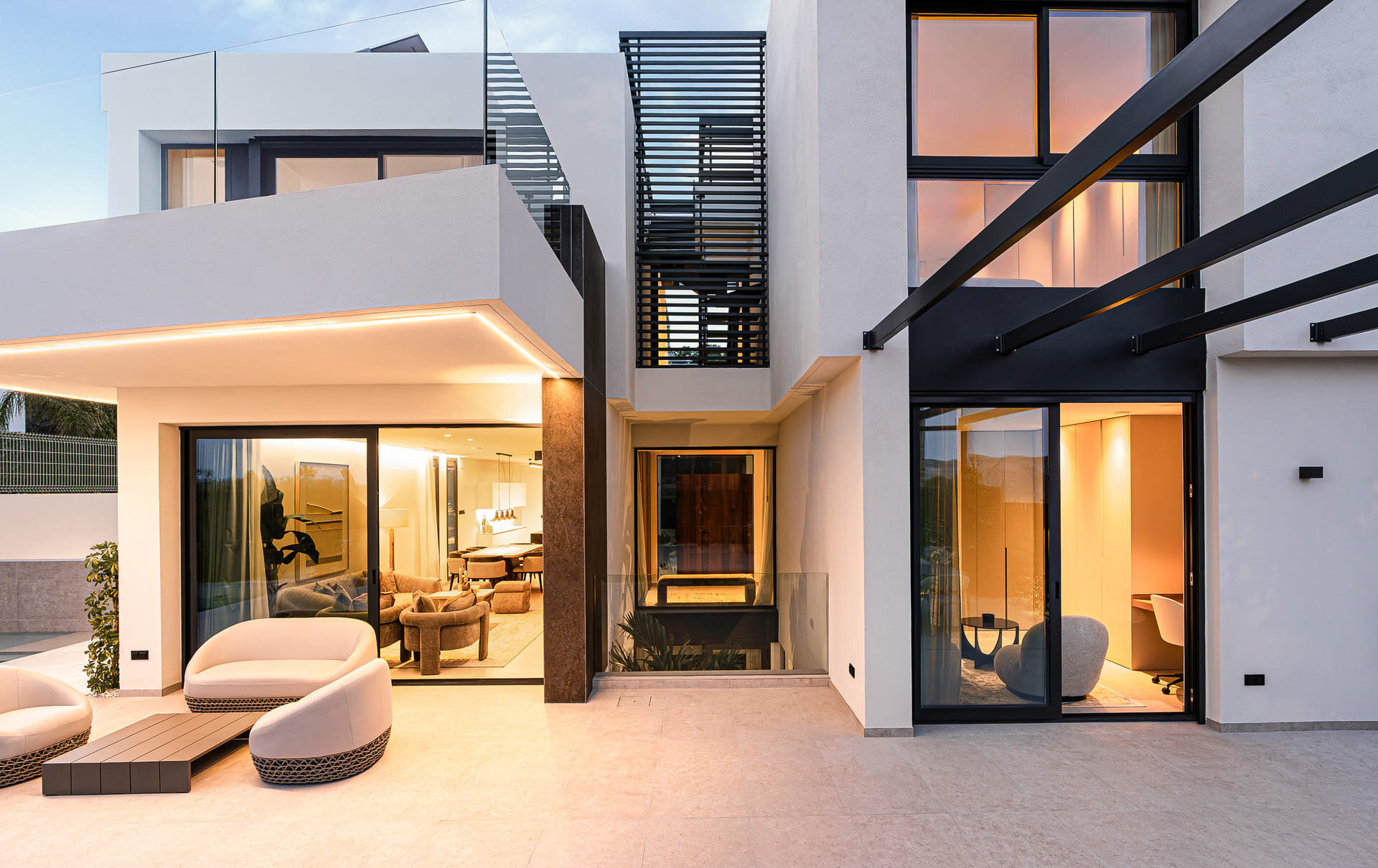4-Bedroom Villa in La Nucía - Image 5