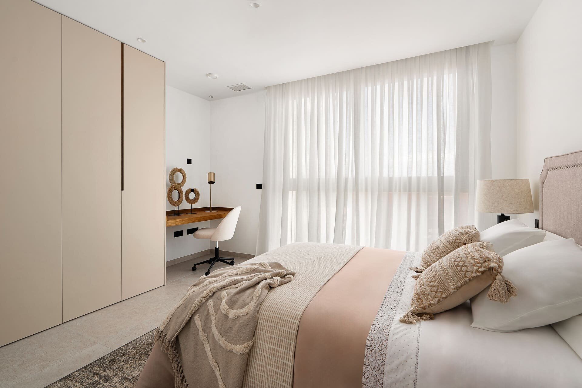 4-Bedroom Villa in La Nucía - Image 9