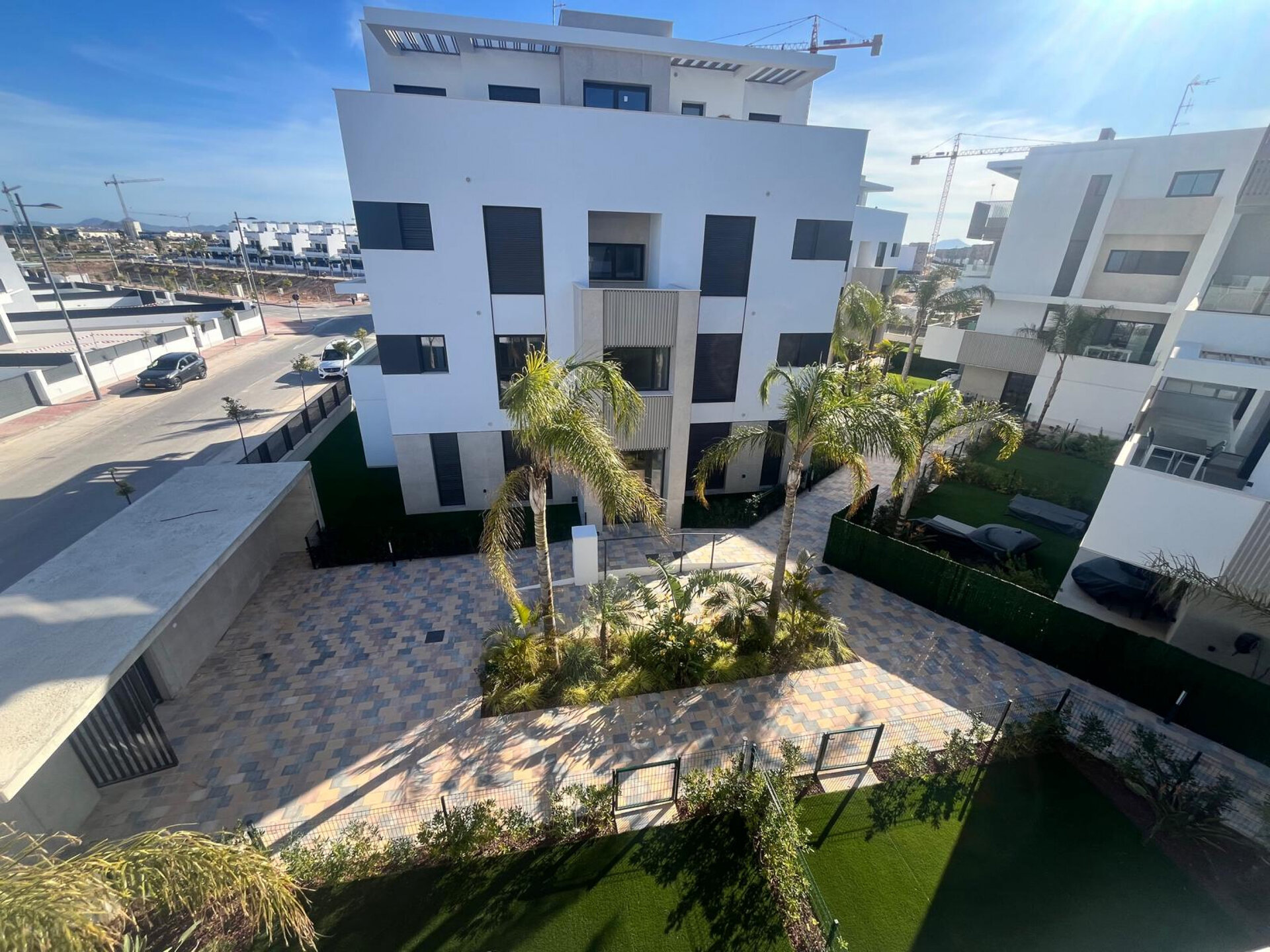 2-Bedroom Apartment in Los Alcázares - Image 16