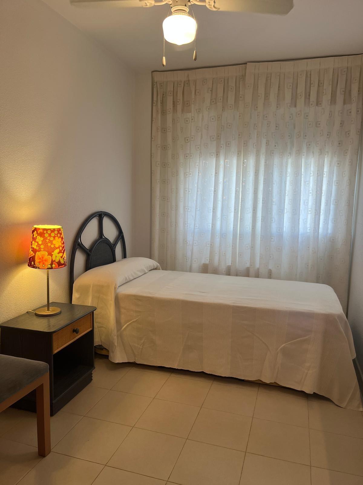 3-Bedroom Apartment in Aguamarina, Orihuela Costa - Image 10