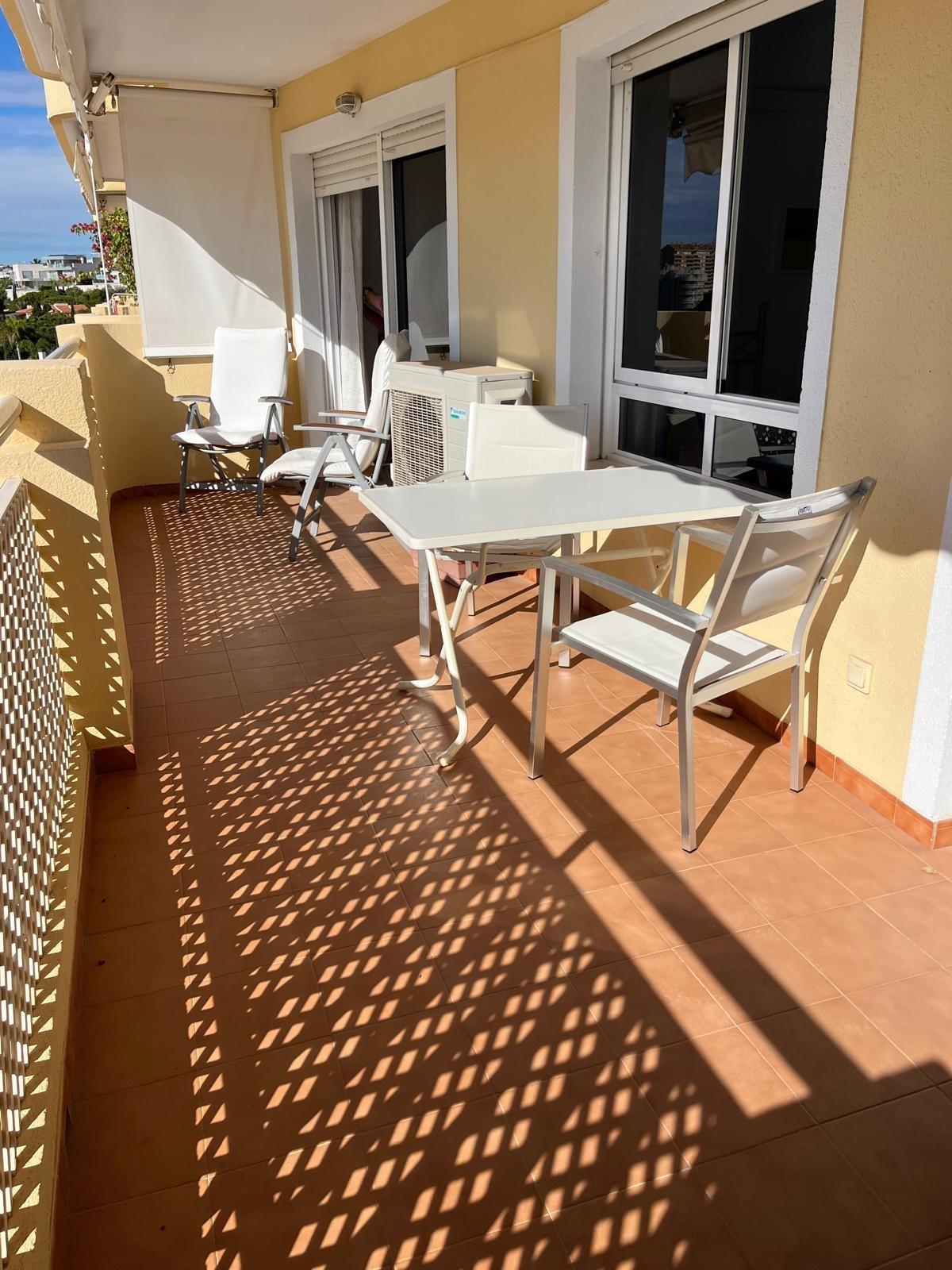 3-Bedroom Apartment in Aguamarina, Orihuela Costa - Image 14