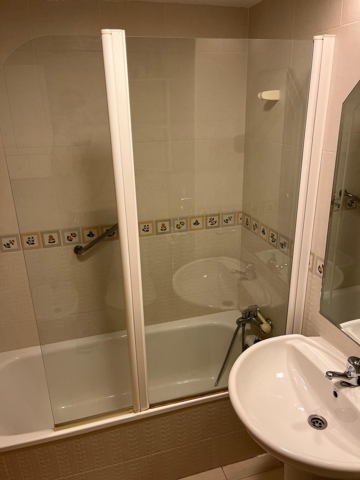 3-Bedroom Apartment in Aguamarina, Orihuela Costa - Image 21