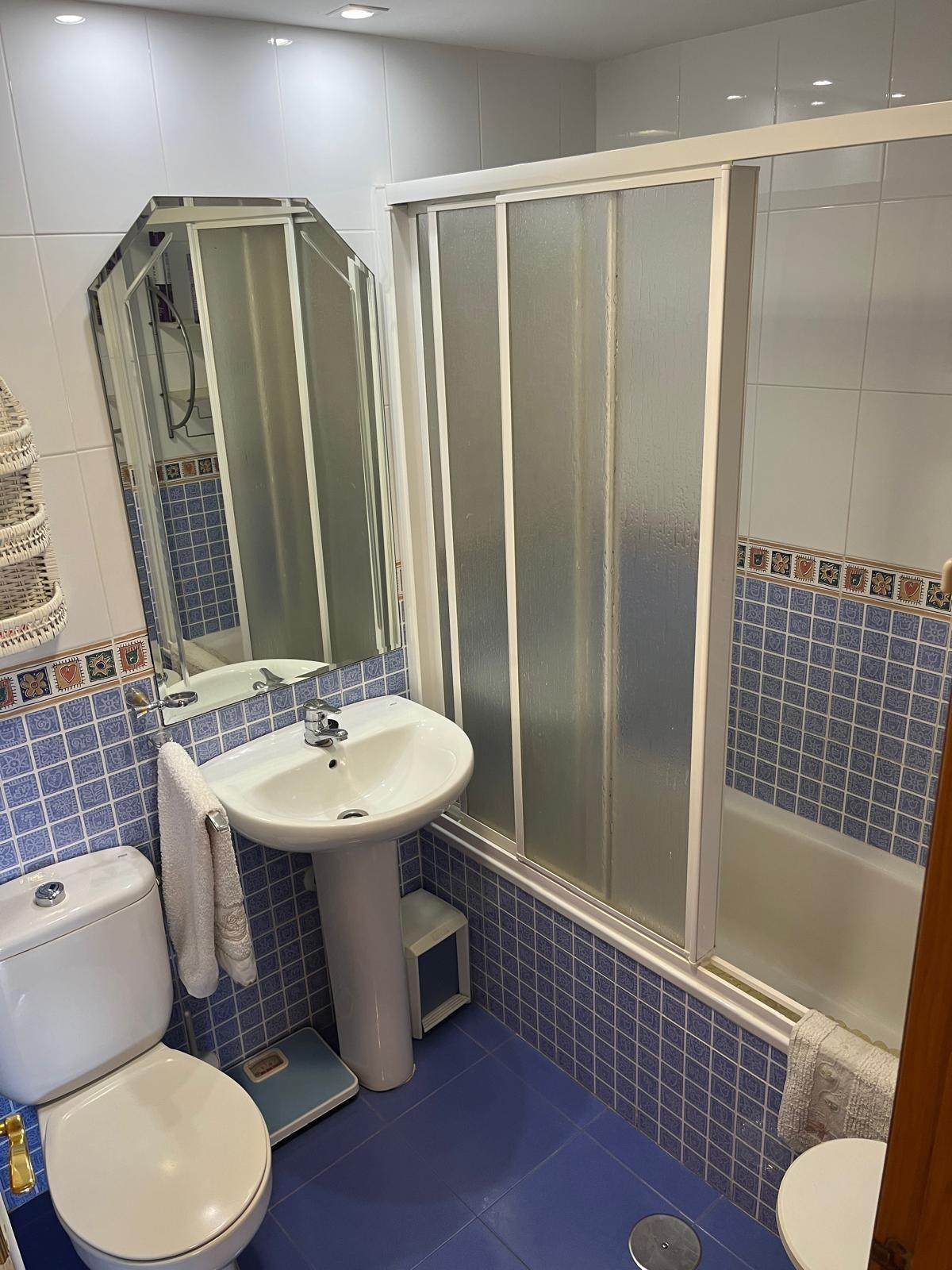 3-Bedroom Apartment in Aguamarina, Orihuela Costa - Image 9