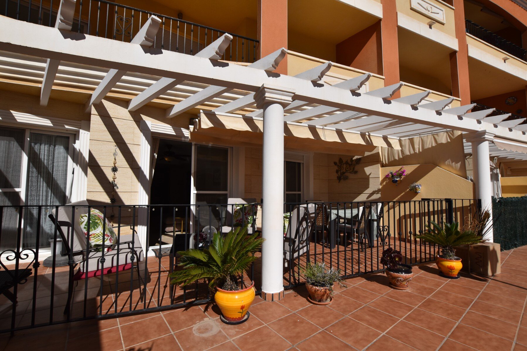 2-Bedroom Apartment in Algorfa - Image 10