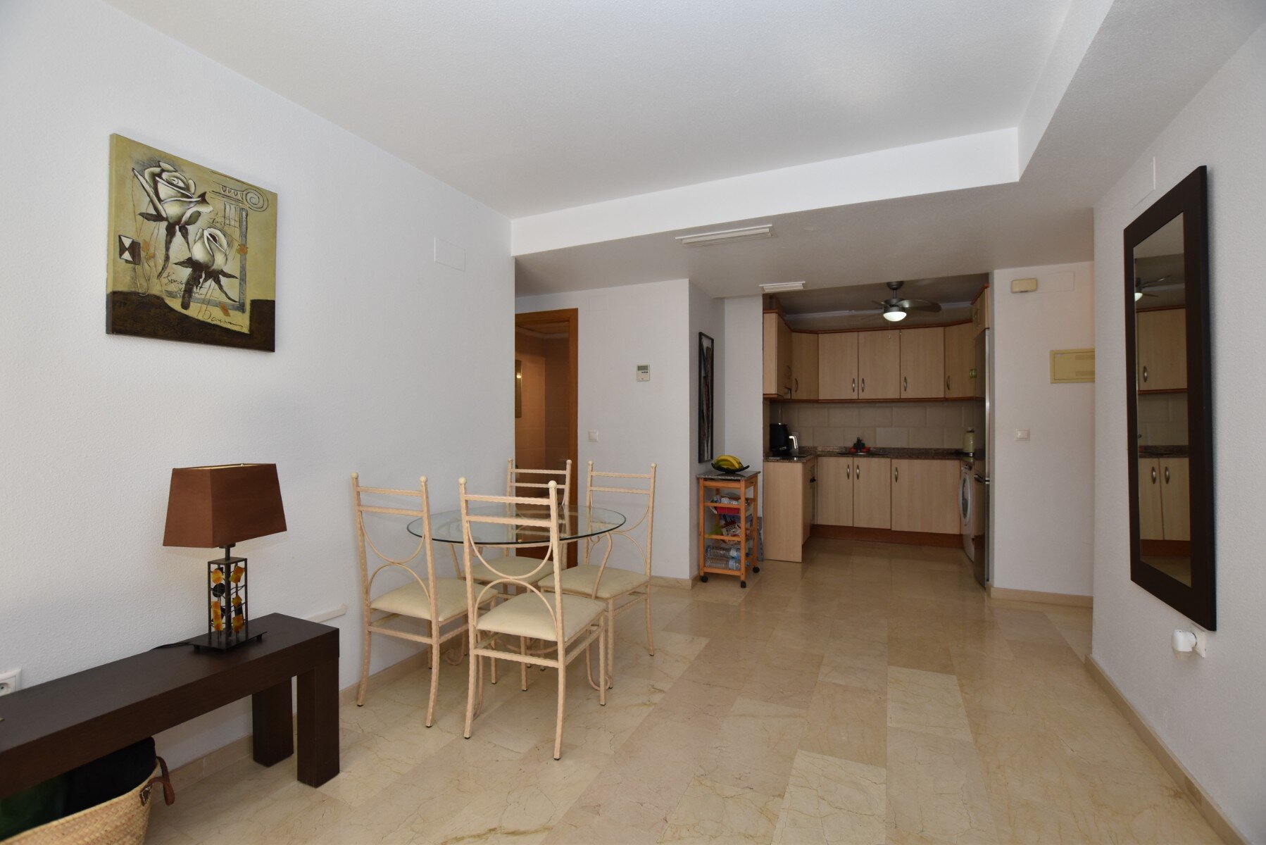 2-Bedroom Apartment in Algorfa - Image 11