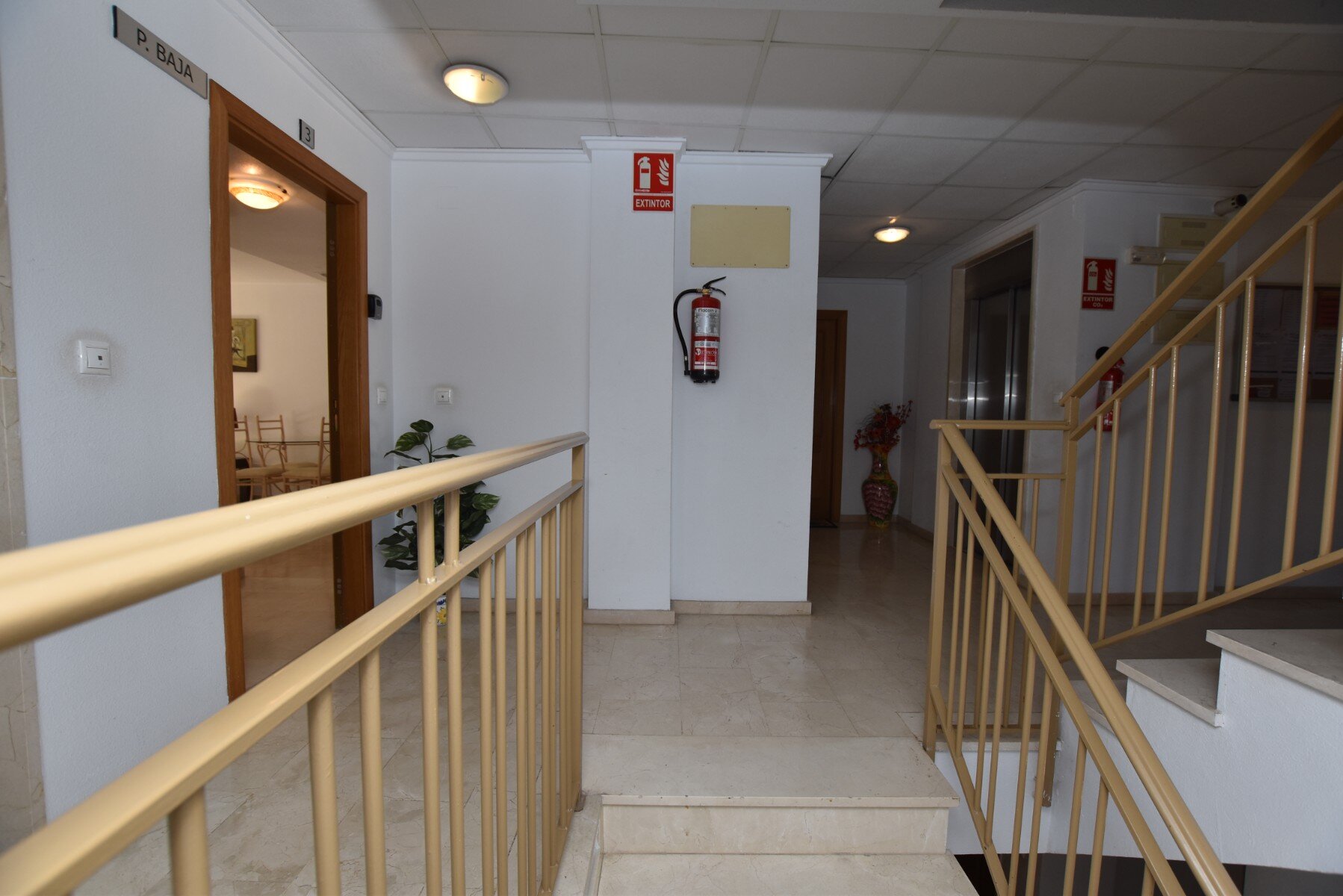 2-Bedroom Apartment in Algorfa - Image 28