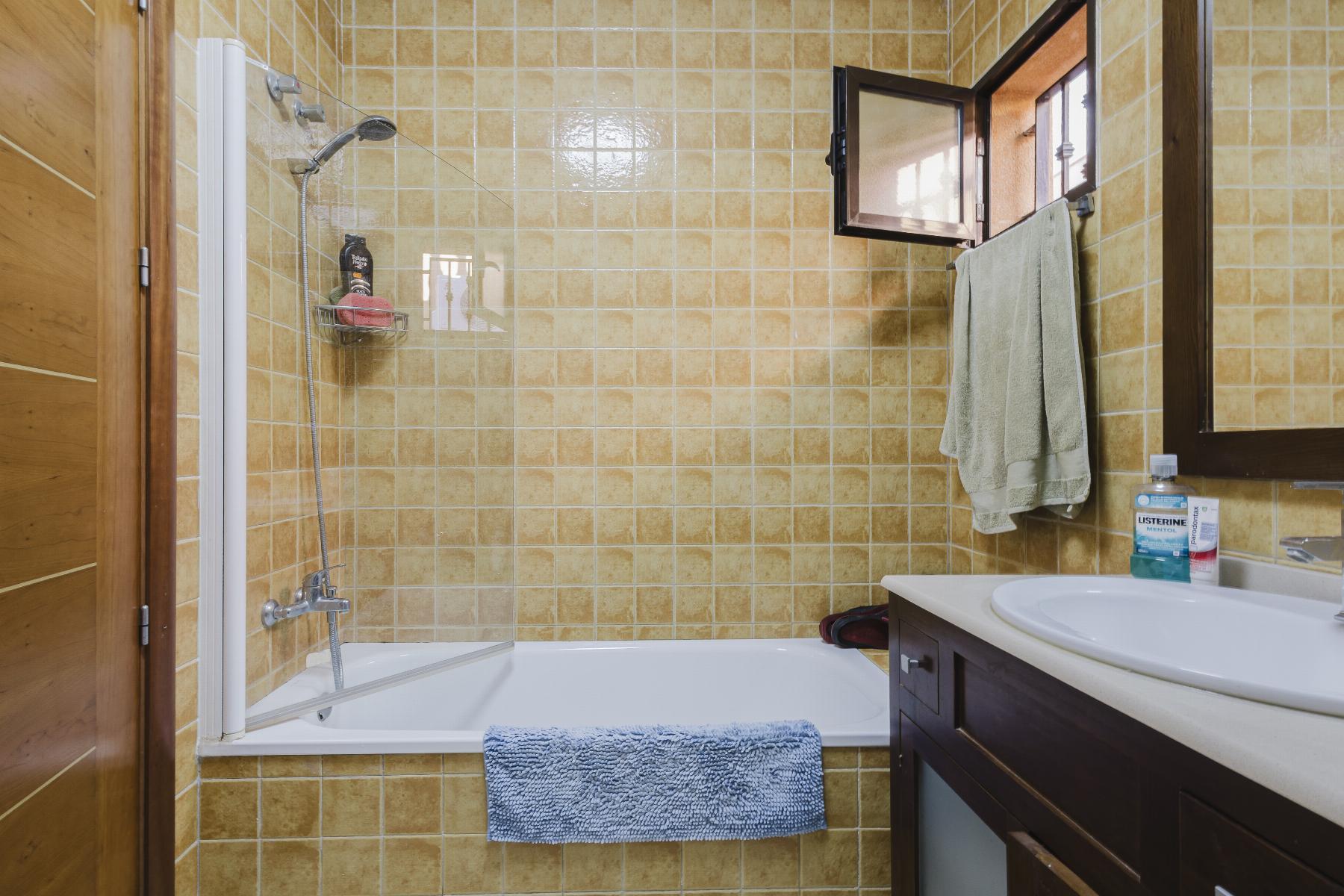 2-Bedroom Villa in Aguas Nuevas, Torrevieja - Image 22